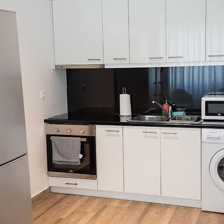 Bright 2Br Apartment In Palaio Faliro- Atene Esterno foto